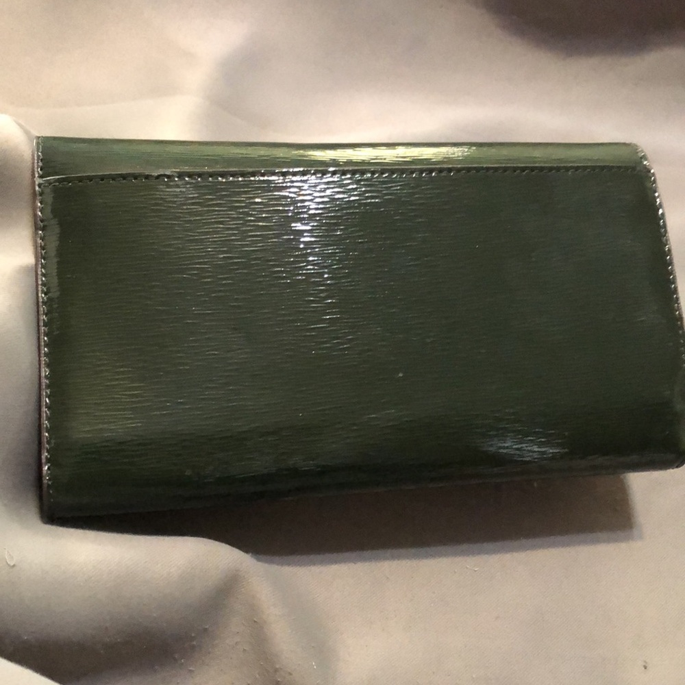 kate spade green patent leather wallet - Picture 5 of 14